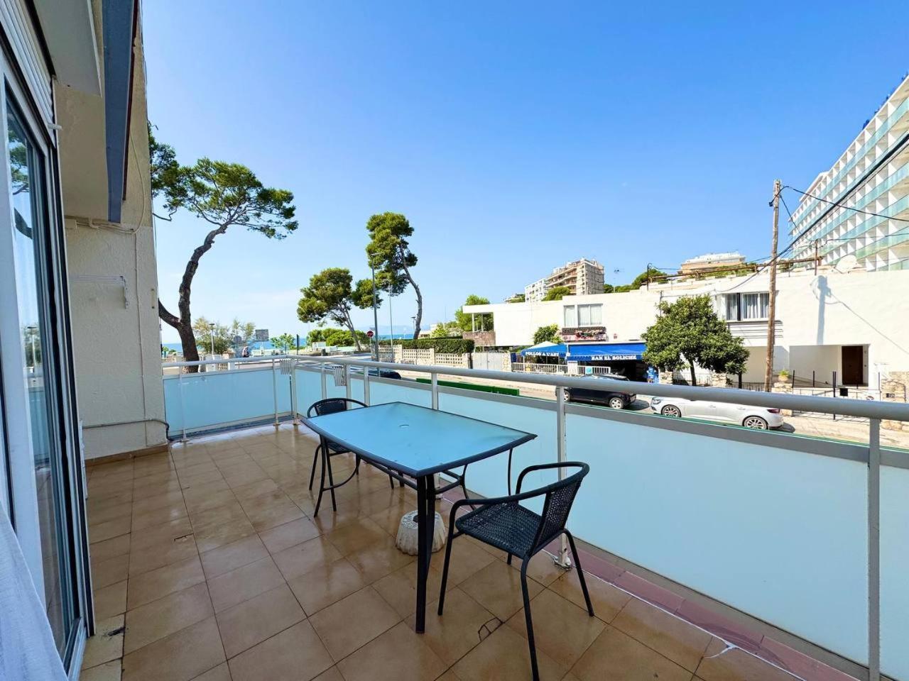 Apartsalou Pepa ภายนอก รูปภาพ