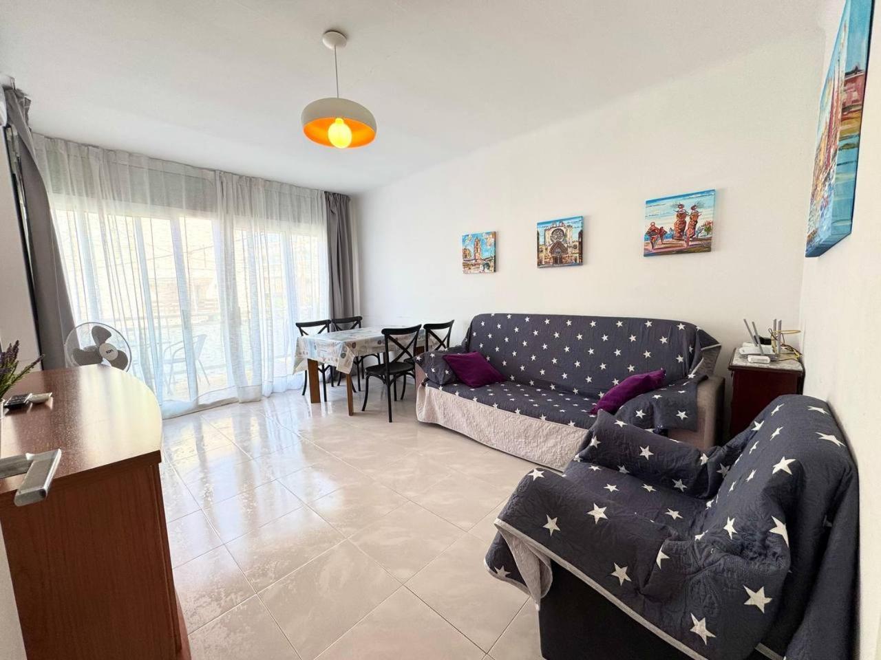 Apartsalou Pepa ภายนอก รูปภาพ